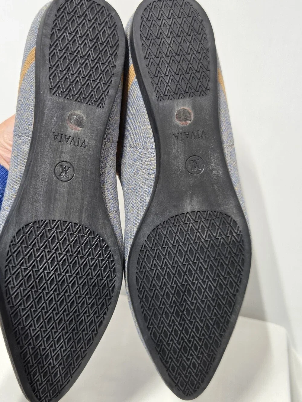VIVAIA Vienna 2.0 Pointed Toe V-Cut Flats Sandy Blue US 11/11.5 EU 42